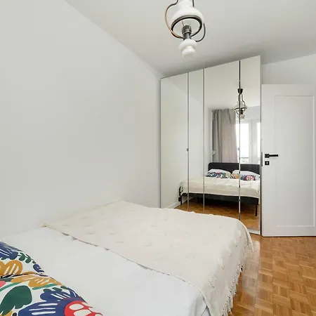 Przytulny Apartament Z Wanna Blisko Parku I Stawu We Wroclawiu By Renters Apartamento Breslavia