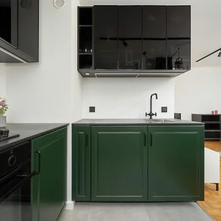 Przytulny Apartament Z Wanna Blisko Parku I Stawu We Wroclawiu By Renters 브로츠와프